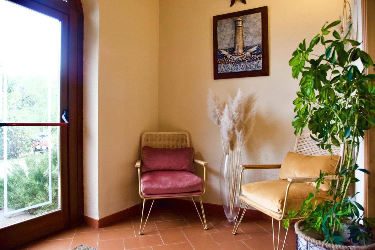 Hostal Faro Rosso Montanaldo Exterior foto